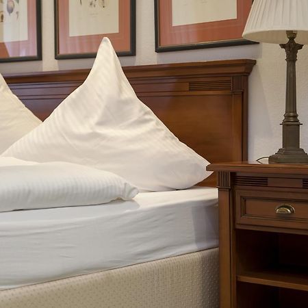 Hotel Zum Alten Brunnen رين المظهر الخارجي الصورة