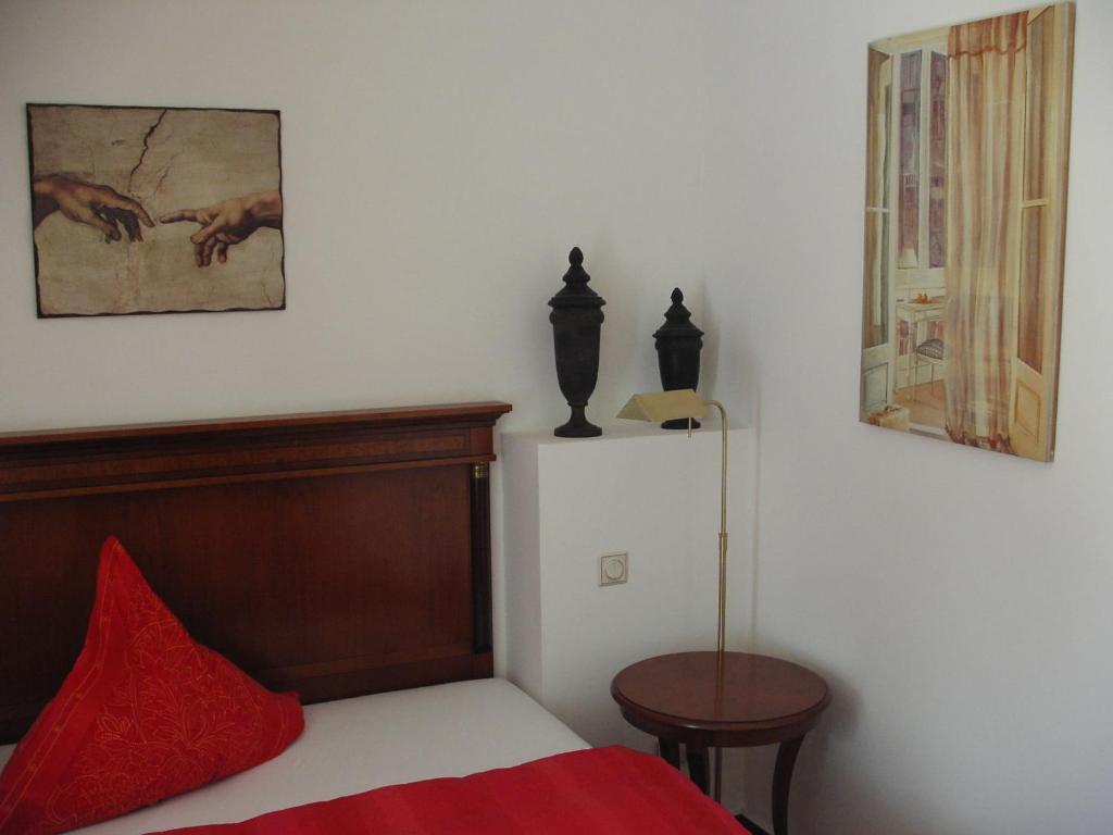 Hotel Zum Alten Brunnen رين الغرفة الصورة